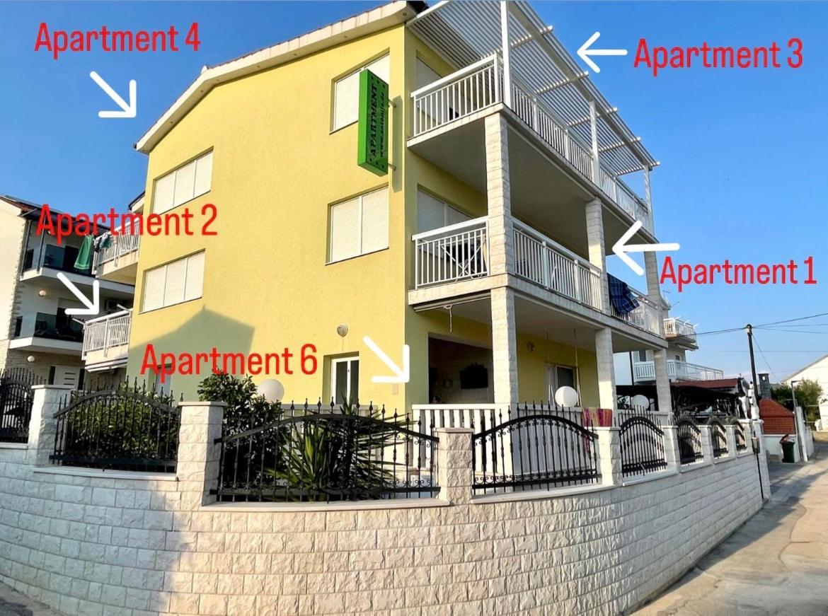 Apartment Antonija 罗戈兹尼察 外观 照片