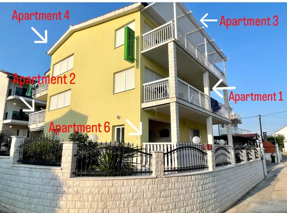 Apartment Antonija 罗戈兹尼察 外观 照片